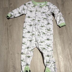 Star Wars Baby Yoda Footie - Green and White